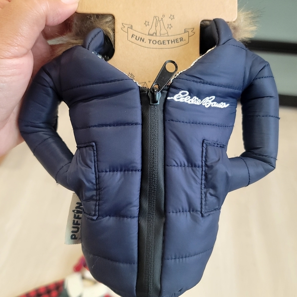 PUFFIN X EDDIE BAUER + KOHL'S Can Cooler Puffer Park , wine bottle X mas cover - Picture 7 of 16